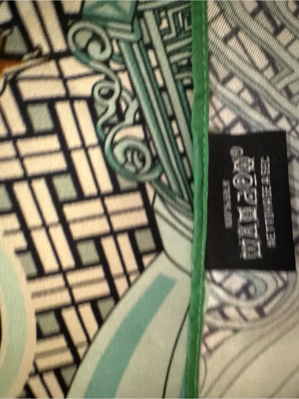 Designer-style 90cm Silk Mystere Silk Scarf -New